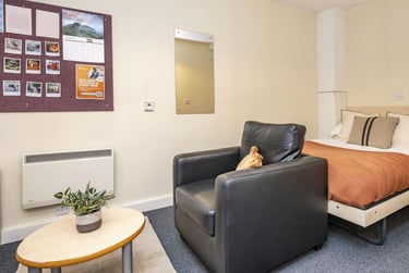1 bed studio, Clough Road, Sheffield, S24TB - Image 2